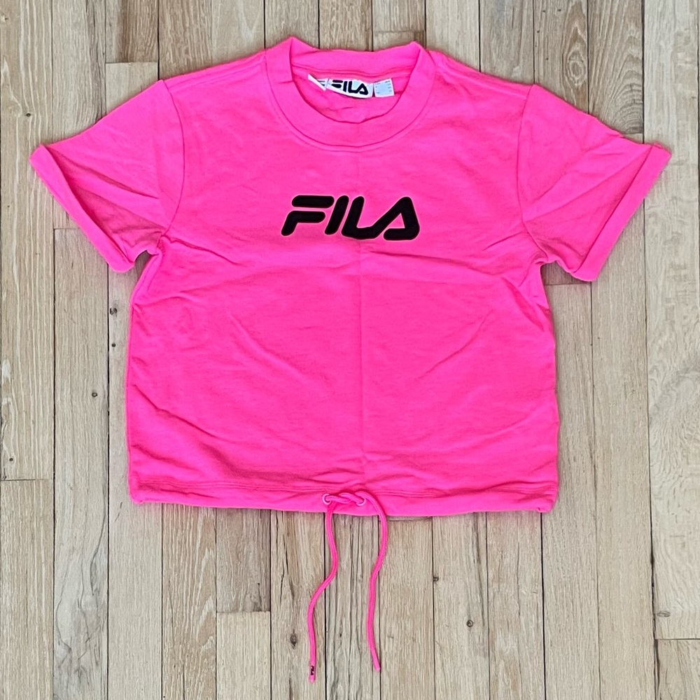 ⭕️SOLD⭕️ FILA Showgirl Crew Tie-Up Crop Top Nwt